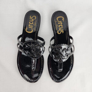 Circus by Sam Edelman Black Thong Sandals Size 6.5